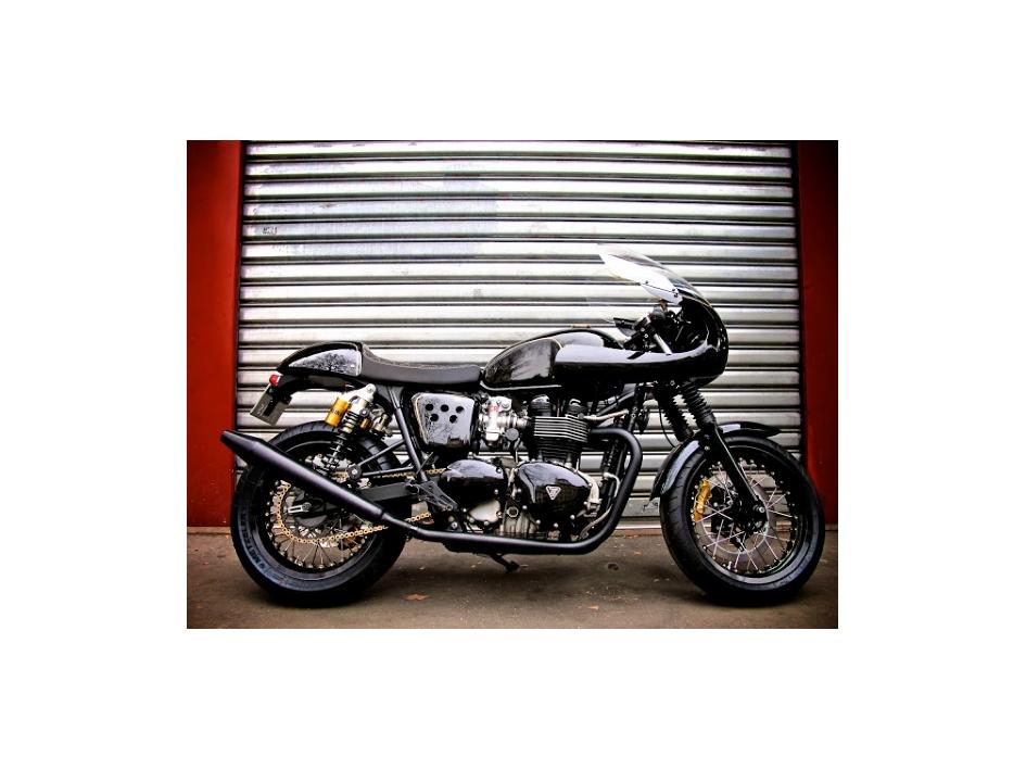THRUXTON CAFE RACER